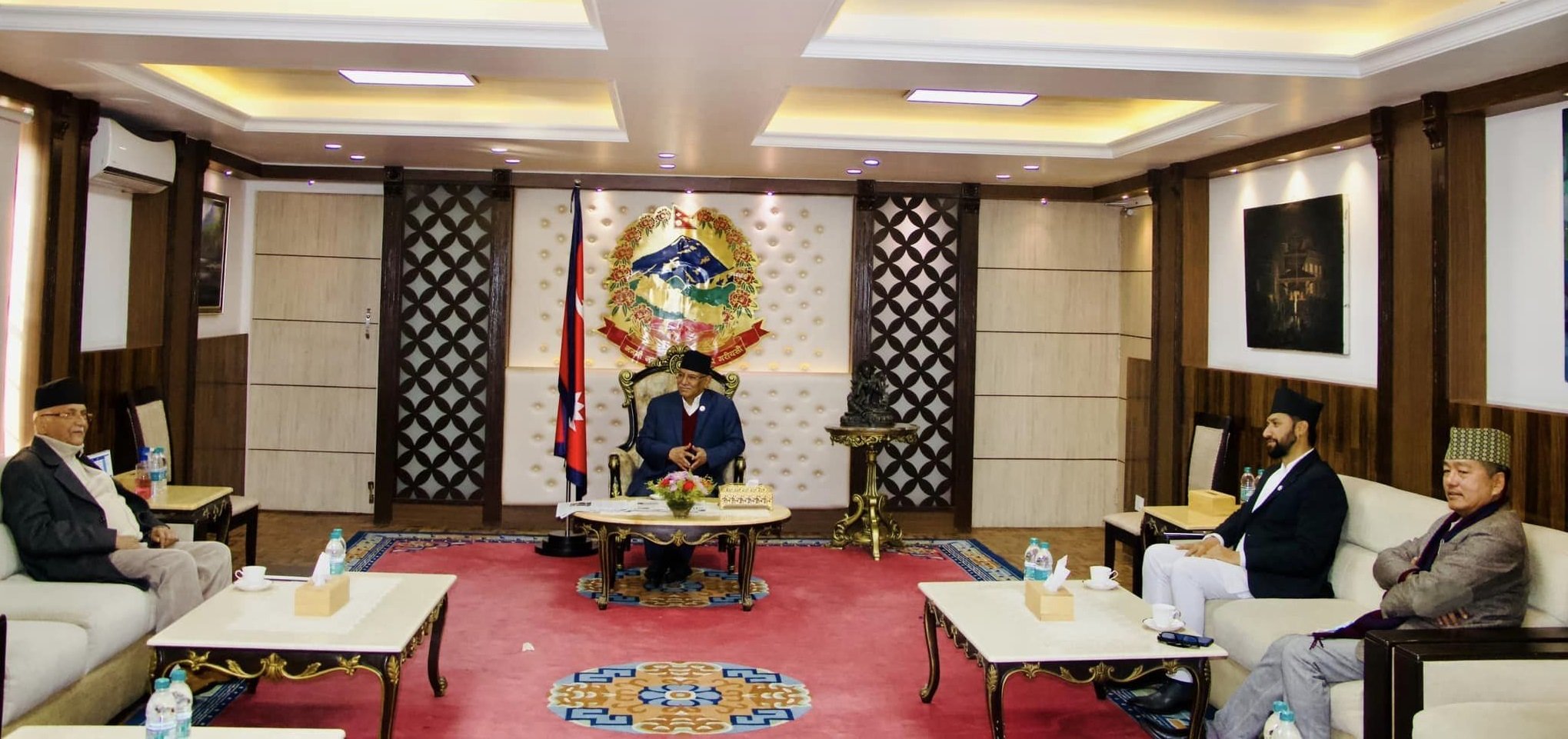 मन्त्रिमण्डललाई पूर्णता दिन सिंहदरबारमा सत्तारुढ दलको बैठक