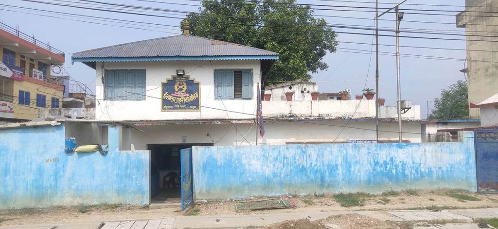 धनुषामा हिरासत तोडेर फरार भए ६ जना अभियुक्त