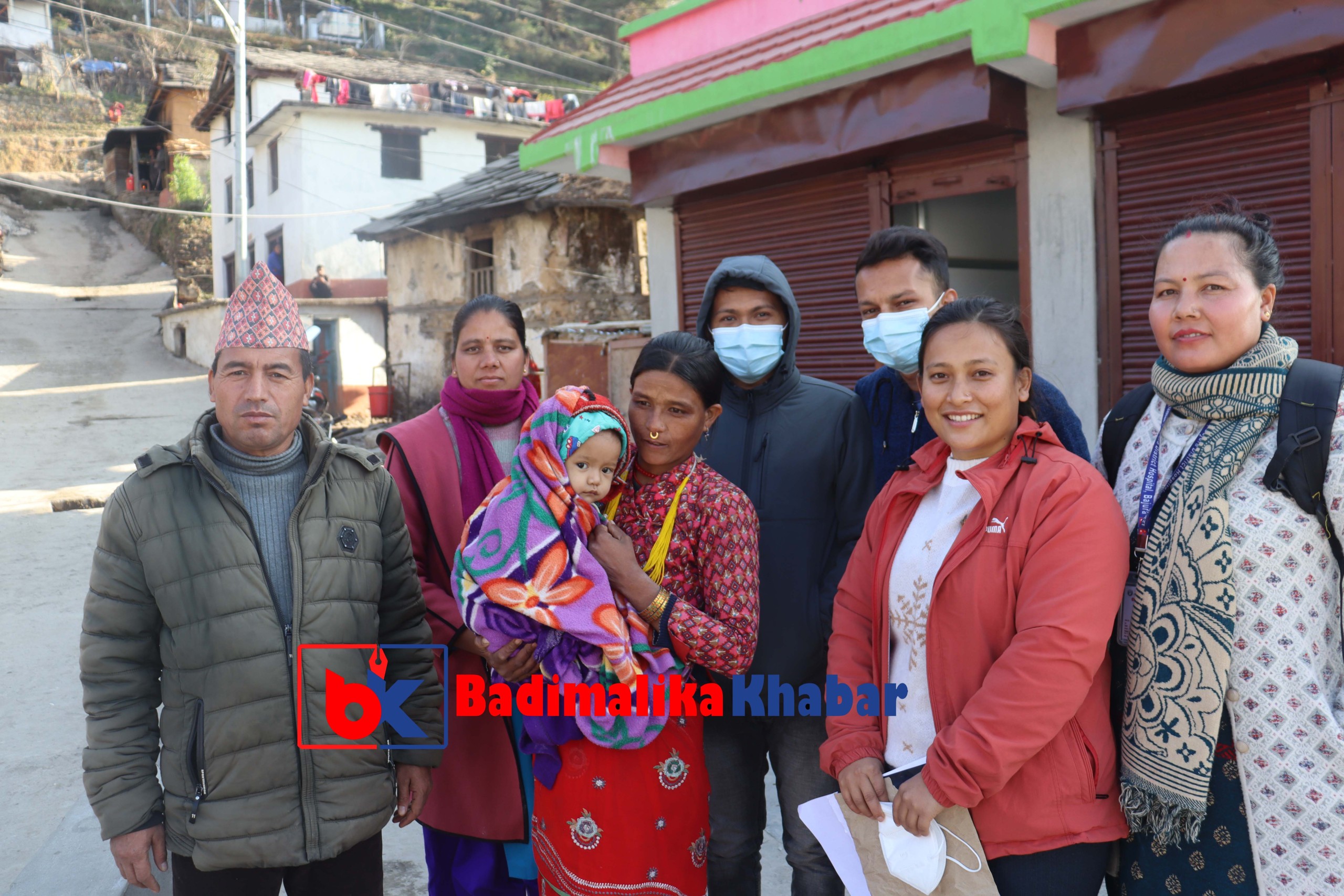 खप्तड छेडेदह:- पैसा अभाबमा अलपत्र मुटुरोगि बच्चाको उद्धार