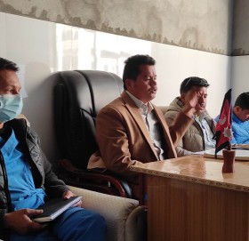 डाक्टरको सरुवा गर्न हामी मन्त्रालयमा गएका छैनौ : अध्यक्ष कार्की