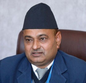 त्रिभुवन अन्तर्राष्ट्रिय विमानस्थलका महाप्रबन्धक ठाकुर निलम्बनमा