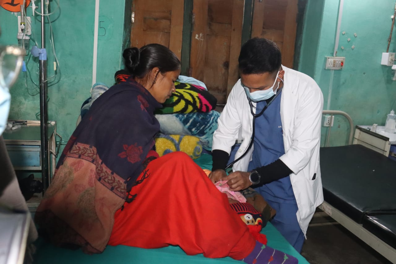 तिनबर्ष पछि जिल्ला अस्पताल बाजुरामा एमडीजिपि डाक्टर