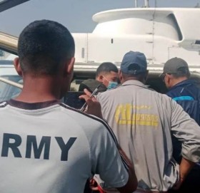 आगलागी पीडित अछामका दुई जनालाई हेलिकोप्टरबाट काठमाडौं लगियो