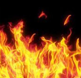 अछामको जयगढ बजारस्थित एक मोटर अटो पार्टसमा अगलागी