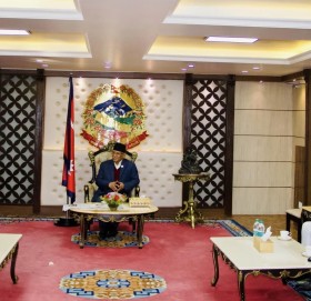 दुई महिना नपुग्दै प्रचण्ड सरकार अप्ठ्यारोमा, सत्तारुढ पाँच दल नै असन्तुष्ट