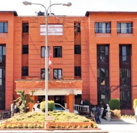 स्वास्थ्य बिमामा आबद्ध भए मात्रै कडा रोग लागेका बिरामीले सुविधा पाउने