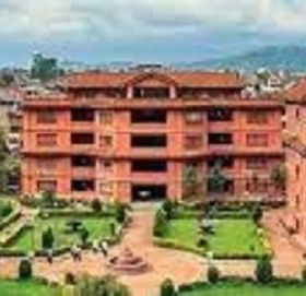 २० वर्ष सेवा गरेका प्राध्यापकहरु सम्मानित