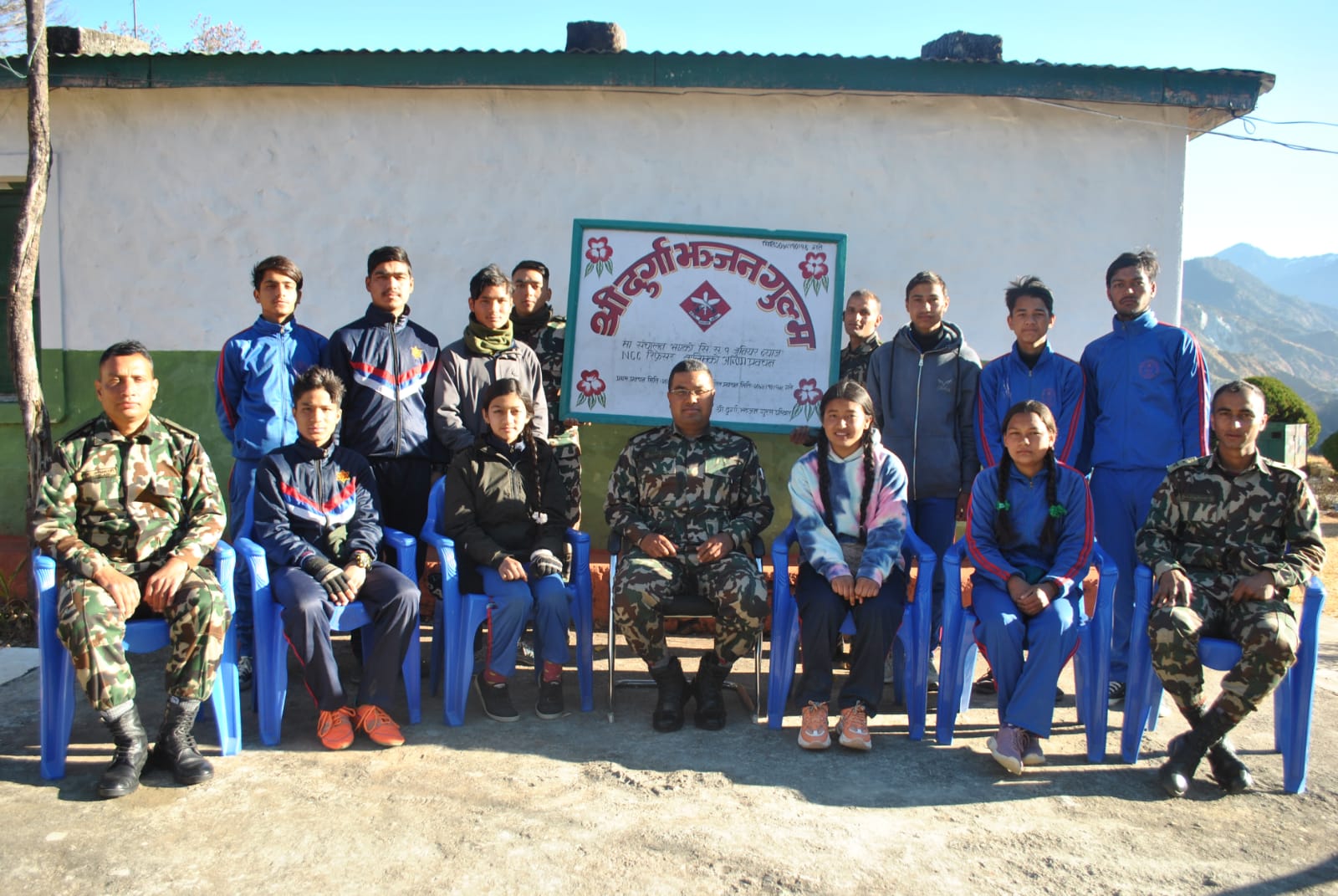 नेपाली सेनाद्धारा बाजुराका एनसिसि बिद्यार्थीहरुलाइ रिफ्रेशर तालिम संचालन