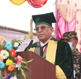 शैक्षिक जनशक्तिको पलायन रोक्न सबै गम्भीर बनौं– प्रधानमन्त्री प्रचण्ड