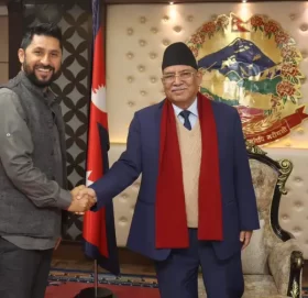 रास्वपाले प्रचण्ड सरकारलाई दिएको समर्थन कायमै राख्ने, राष्ट्रपतिको निर्वाचनमा पर्ख र हेर