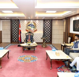 सत्ता गठबन्धनमा लामिछानेको माग- चितवन-२ को उपनिर्वाचन मिति छिटो तोकियोस्