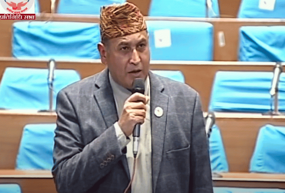 कांग्रेस सांसद खतिवडाको प्रश्न– ‘प्रत्येक पालिकामा कालोपत्रे सडक कहिले ?’