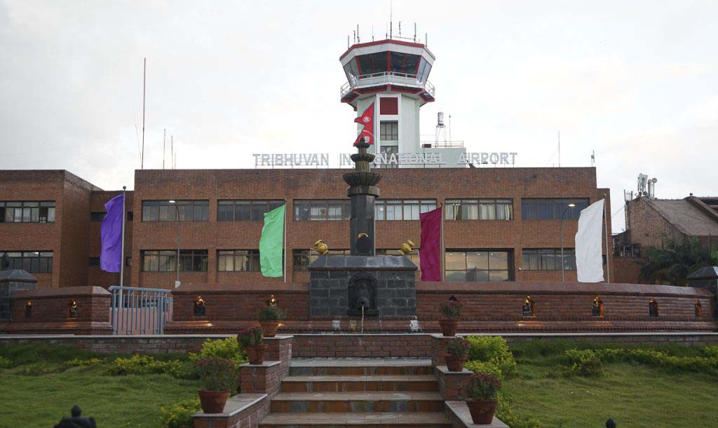 काठमाडौं विमानस्थल आजदेखि दैनिक १० घण्टा बन्द