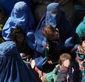 पाकिस्तानबाट तीन हजार अफगान शरणार्थी फर्किए