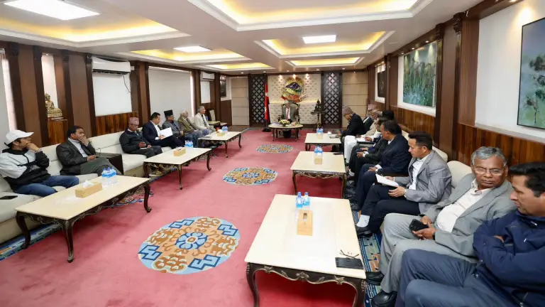 बालुवाटारमा माओवादी धारका नेताहरुको संयुक्त बैठक सुरु