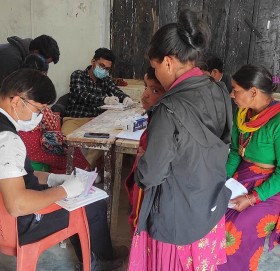 बुढीगंगामा चलेको निशुल्क बिशषेज्ञ स्वास्थ्य शिविरमा ४८९१ जनाले सेवा लिए