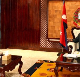 प्रधानमन्त्री प्रचण्ड र सभामुख घिमिरेबीच भेटवार्ता