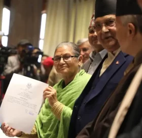 संसद् भवनमा ओलीको प्रतिक्रिया : पहिलो राष्ट्रपति रामवरण यादव हाम्रै समर्थन र प्रस्तावमा निर्वाचित हुनुभएको हो