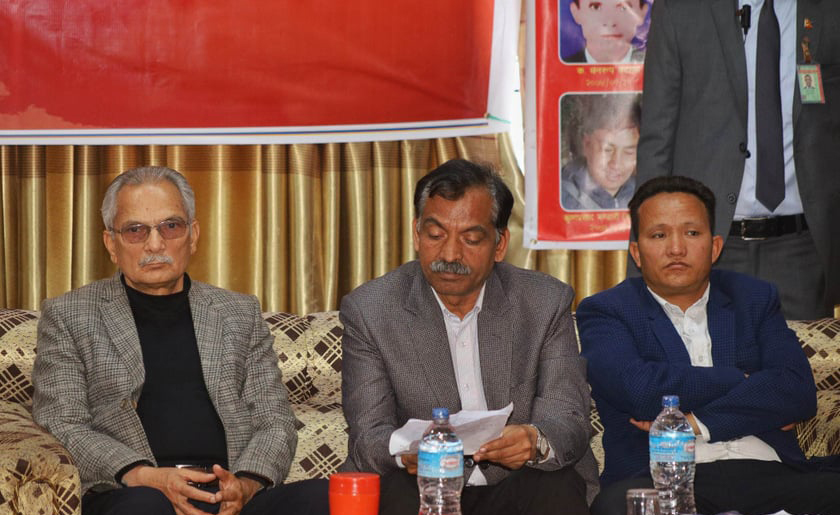 हामीसँग निहुँ खोजियो, पूर्वमाओवादीहरु एक ठाउँमा आऊँ : बाबुराम