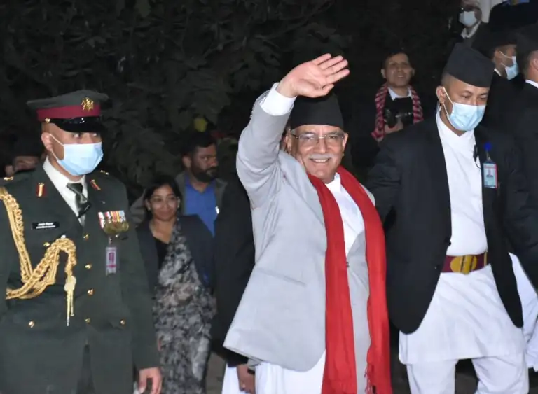 प्रचण्डविरुद्ध सर्वोच्चमा रिट दायर, फागुन २५ गतेलाई तोकियो पेसी