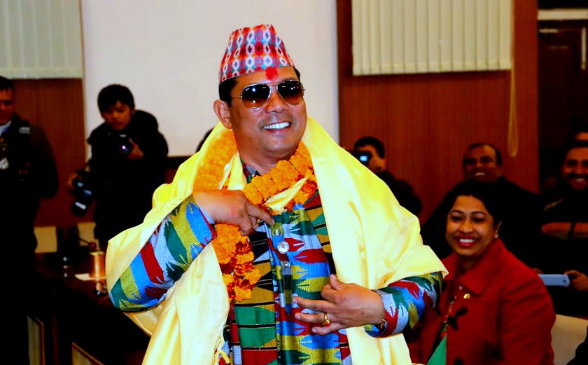 गठबन्धनसँग रेशमको माग : श्रीमतीलाई उपप्रधानमन्त्री, टिकापुरलाई जिल्ला घोषणा