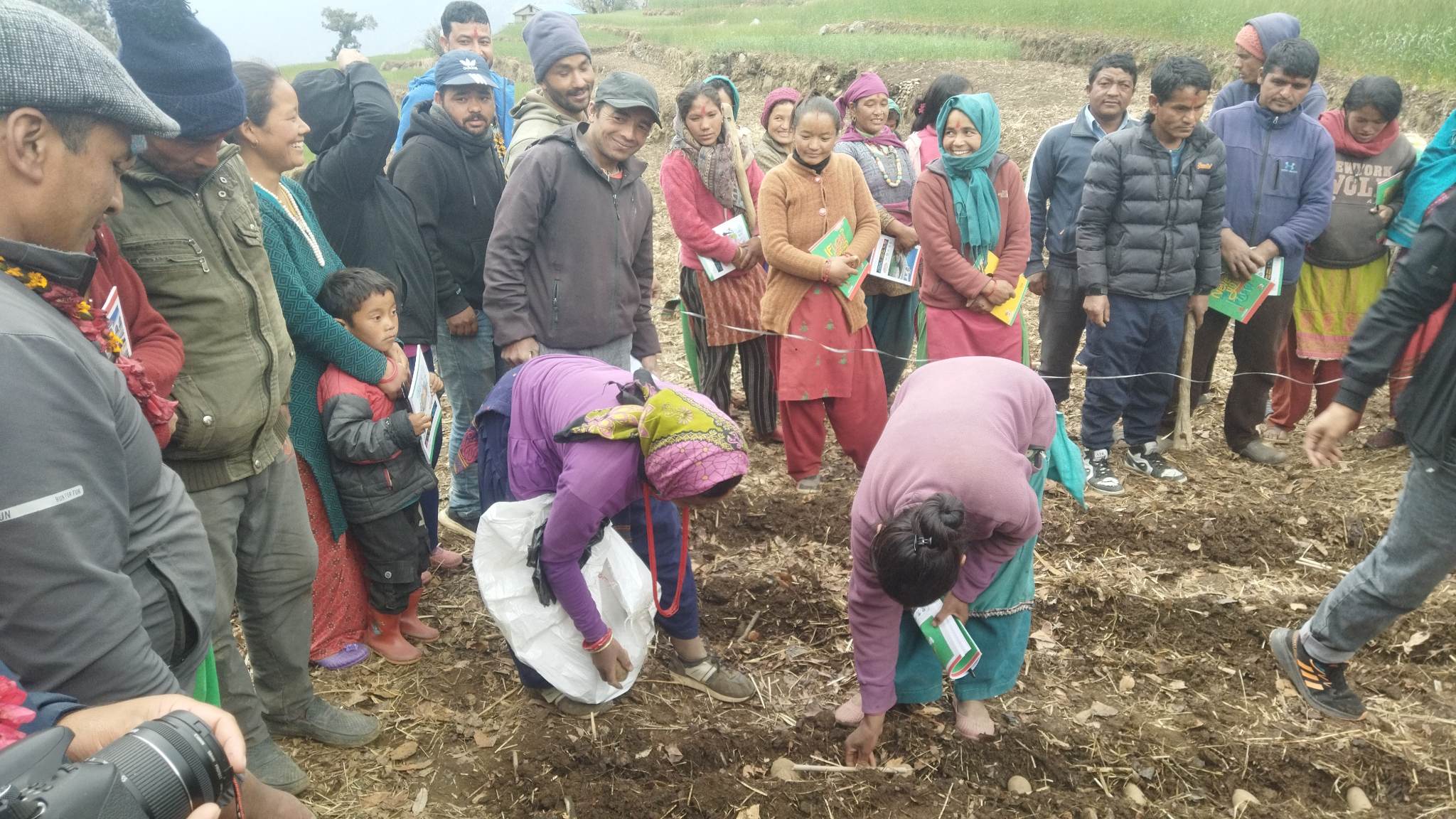 आलु उत्पादन बढाउन कृर्षि पाठशाला