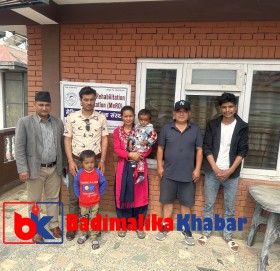 पैसा अभाबमा अलपत्र बाजुराका ४ बर्षिय गौतम उपचारपछि घर फिर्ता
