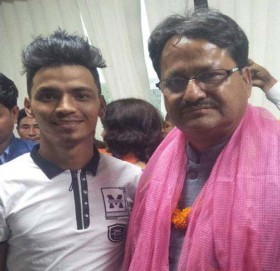 चेतन हत्या प्रकरणमा फरार रहेका काँग्रेस पुर्वसचिब अयडी मन्त्री साउँदको बधाइमा……