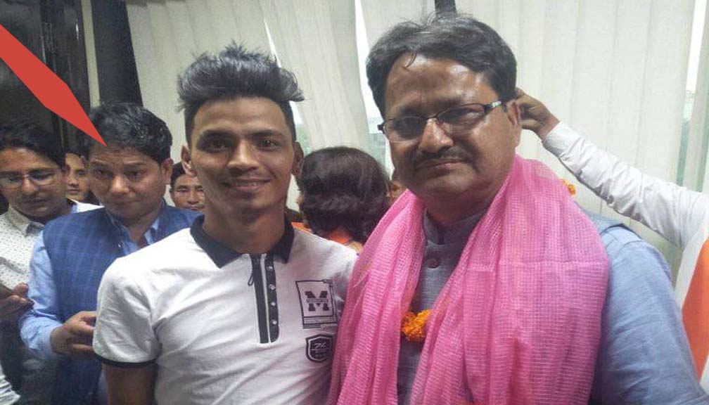 चेतन हत्या प्रकरणमा फरार रहेका काँग्रेस पुर्वसचिब अयडी मन्त्री साउँदको बधाइमा……