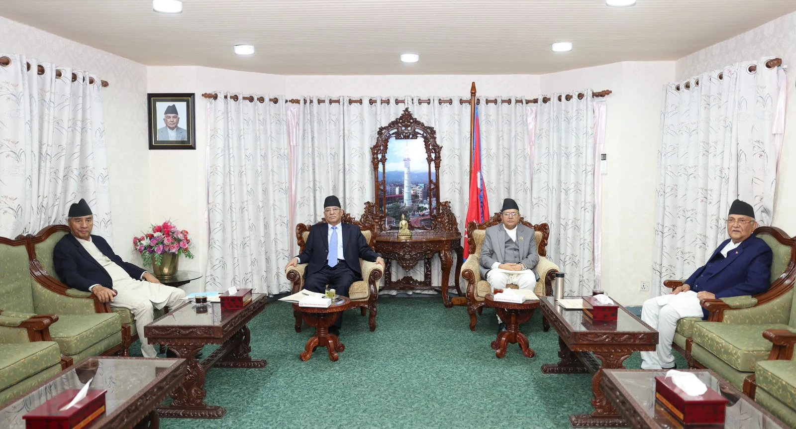 सभामुख घिमिरेले गरे तीन दलका शीर्ष नेताहरुसँग छलफल