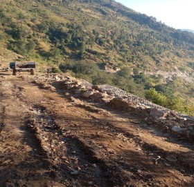 बाजुराका दुर्गम गाउँ सडक सञ्जालमा जाेडिदै