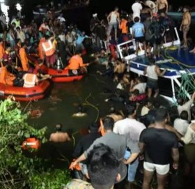 भारतको केरलामा डुंगा दुर्घटना हुँदा २१ जनाको मृत्यु