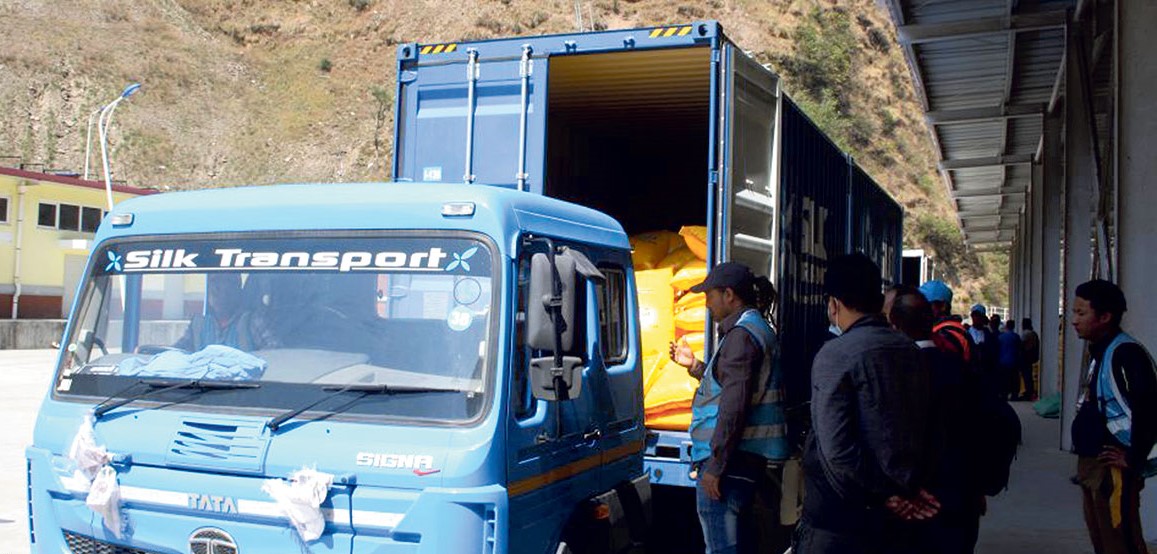 तातोपानीबाट भित्रियो रासायनिक मल