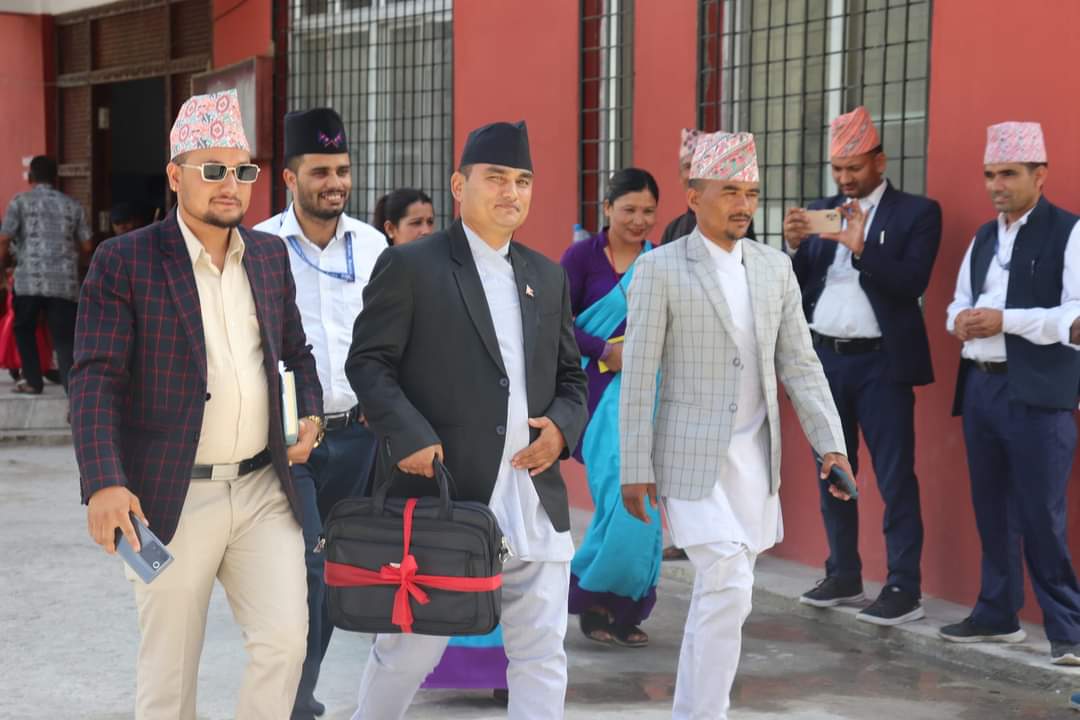 बुढिनन्दा नगरपालिकामा एक स्कुल एक स्वास्थ्यकर्मी कार्यक्रम संचालन गर्ने