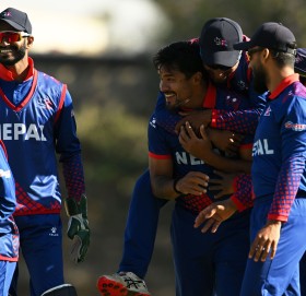 अमेरिकाले नेपाललाई दियो २०८ रनको लक्ष्य