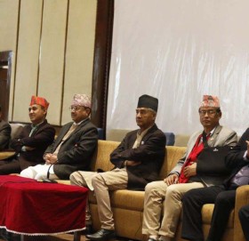 सामाजिक सञ्जाल निष्क्रिय पारेकोमा कांग्रेस नेताहरूको असन्तुष्टि, सरकारसँग छलफल गर्ने