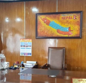 बालेनको कार्यकक्षमा ग्रेटर नेपालको नक्सा