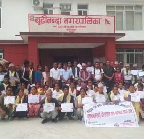 कृषकसंग नगरप्रमुख कार्यक्रम अन्तरगत बुढीनन्दाका ९५ जना कृषकहरूलाई सम्मान