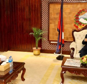 प्रधानमन्त्री र राष्ट्रियसभा अध्यक्षबीच भेटवार्ता