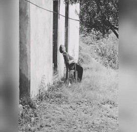 कुर्चीमै अस्ताए कृषि शाखा बुढिनन्दाका प्रमुख जयलाल