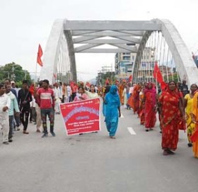 मिटरब्याज पीडितले मागे गृहमन्त्री श्रेष्ठको राजीनामा