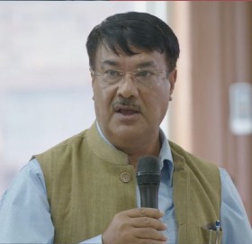 मीन विश्वकर्मा भन्छन् : परिवारको सदस्य पक्राउ पर्दा गृहमन्त्रीकहाँ डेलिगेशन जाने ?