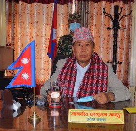 कोशीमा नयाँ सरकार गठनको आह्वान, प्रदेश प्रमुखले दिए ५ दिन समय