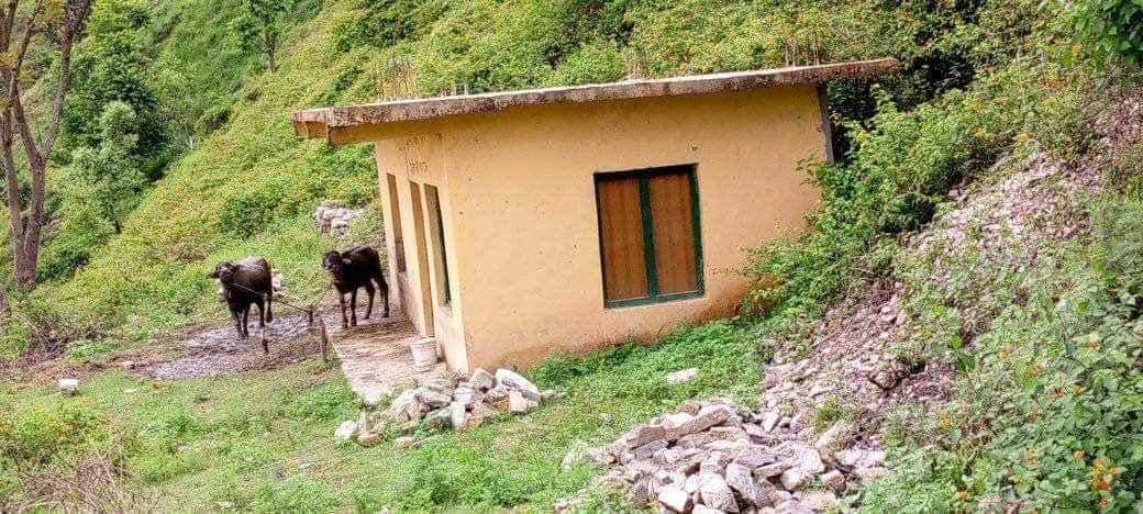 सुदूरपश्चिम सरकारले बनाएका बाजुराका ३४ वटा भवन स्वास्थ्य संस्थाका अलपत्र 