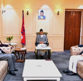 संसदमा प्रधानमन्त्रीको स्पष्टीकरण सुन्न एमाले तयार