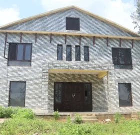 आदिकवि भानुभक्त आचार्यको जन्मस्थलमा निर्माण गरिएको रामायण भवन प्रयोगविहीन