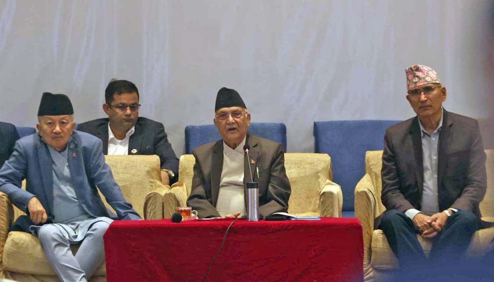 गृहमन्त्रीसँग जवाफ माग गर्ने एमालेको निर्णय