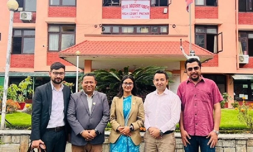 निर्वाचन आयोगको निर्णयविरुद्ध रास्वपाका सांसद पुगे अदालत