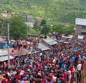 पञ्चेबाजा सहित जुम्लाको सरकारी टोली बाजुराको बडिमालिका प्रस्थान