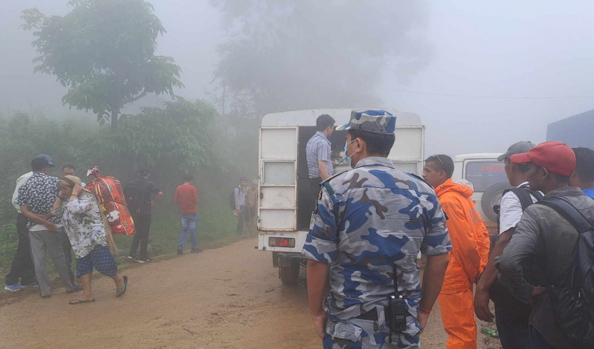 भीमदत्त राजमार्ग अवरुद्ध हुँदा पहाडी जिल्लाको तरकारी कुहिन थाल्यो